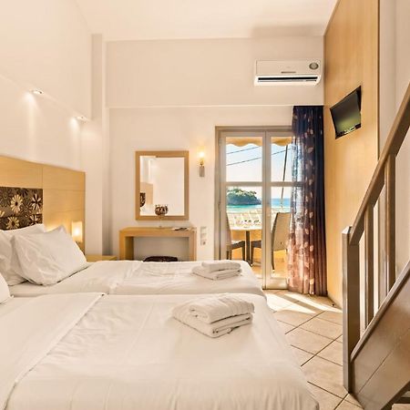 Kalogria Aparthotel Stoupa Ngoại thất bức ảnh