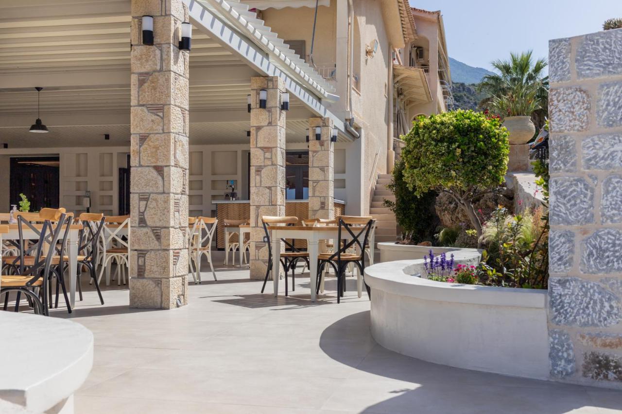 Kalogria Aparthotel Stoupa Ngoại thất bức ảnh