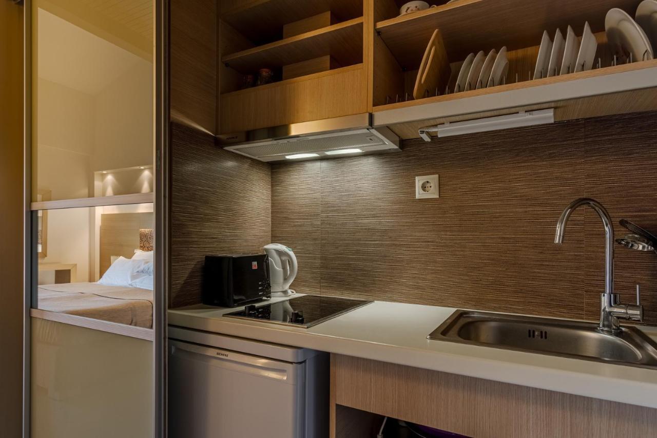 Kalogria Aparthotel Stoupa Ngoại thất bức ảnh