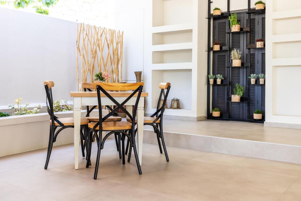 Kalogria Aparthotel Stoupa Ngoại thất bức ảnh