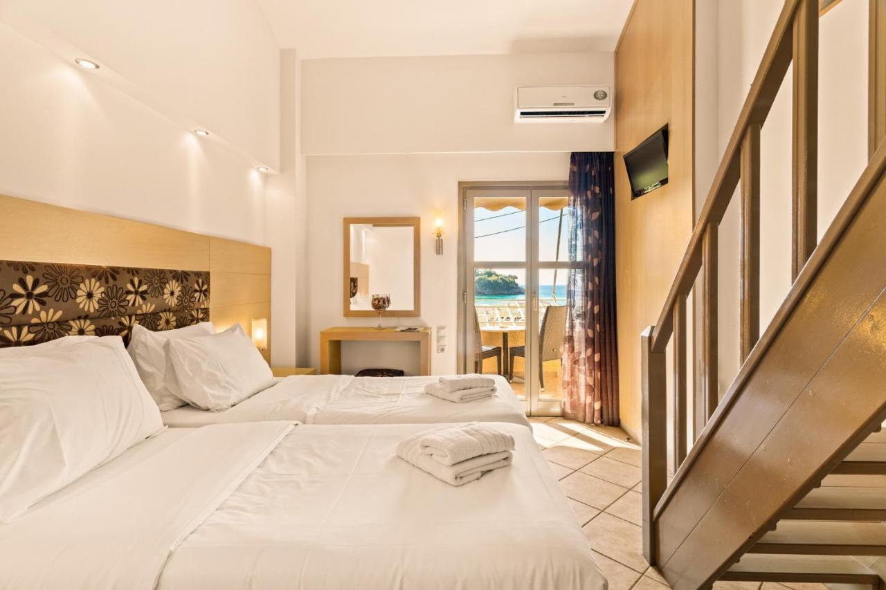 Kalogria Aparthotel Stoupa Ngoại thất bức ảnh