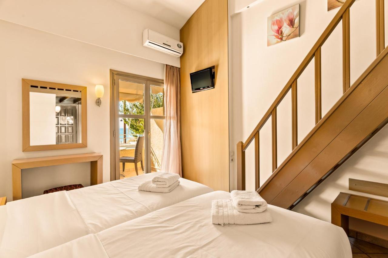 Kalogria Aparthotel Stoupa Ngoại thất bức ảnh