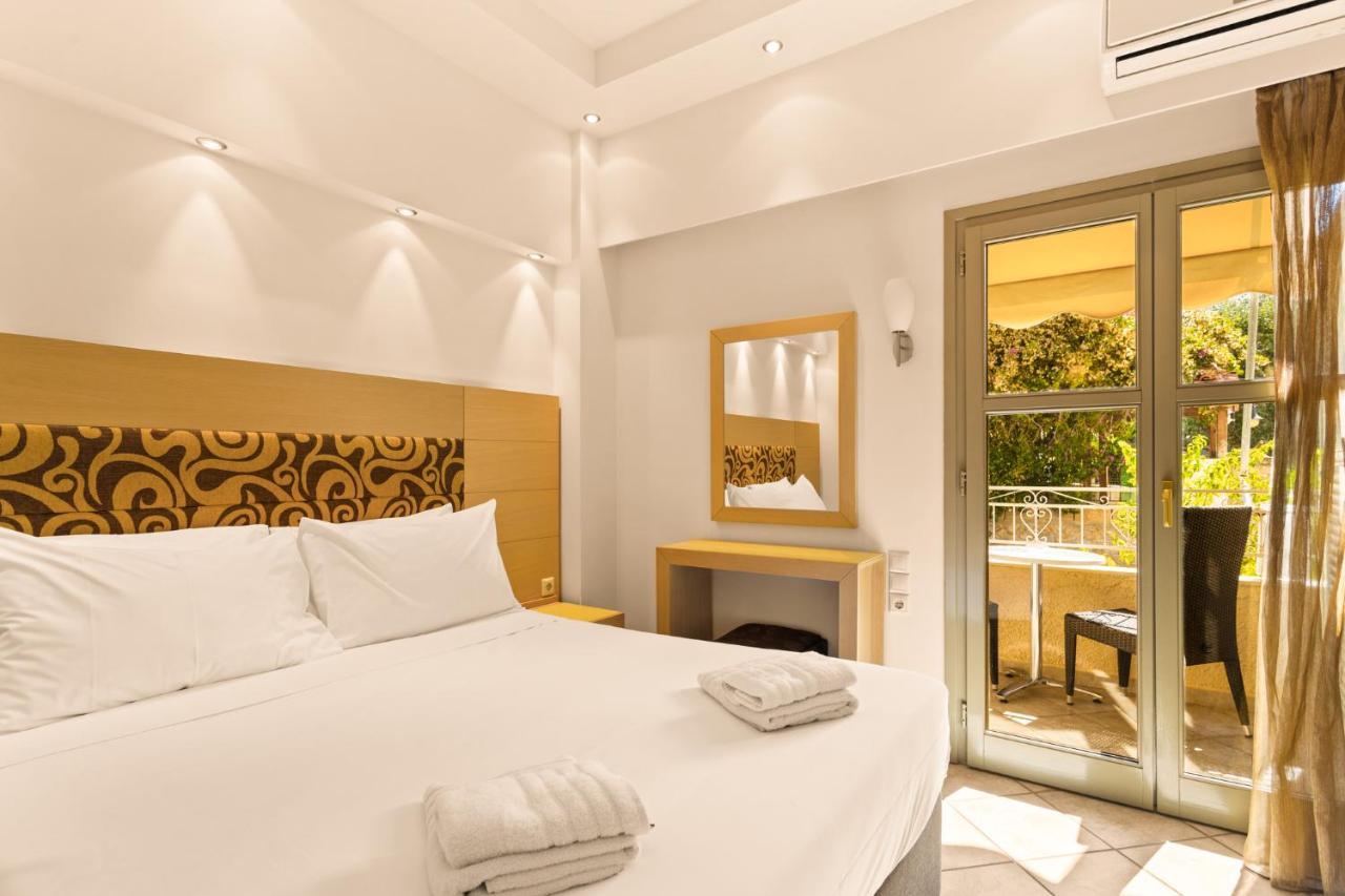 Kalogria Aparthotel Stoupa Ngoại thất bức ảnh