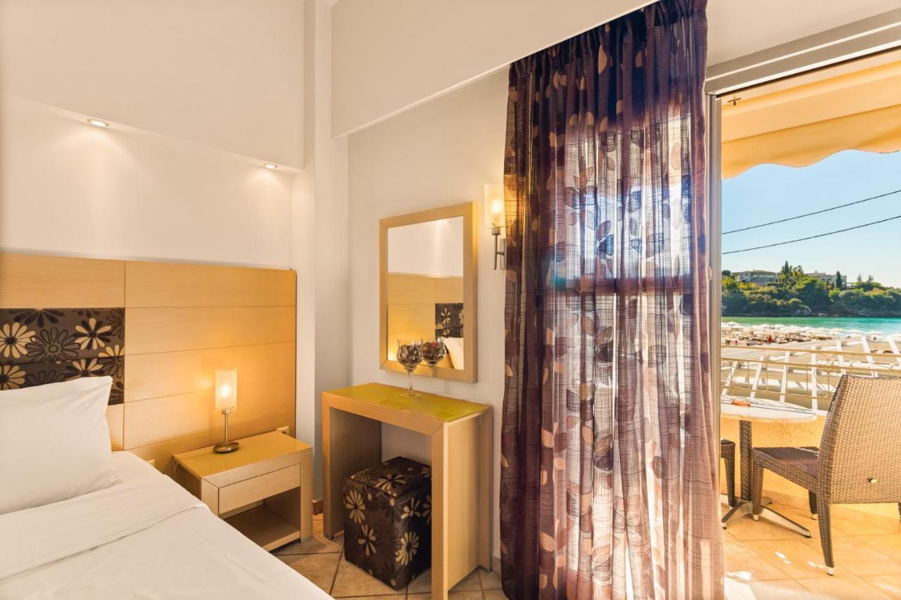 Kalogria Aparthotel Stoupa Ngoại thất bức ảnh