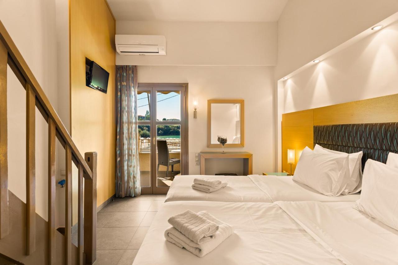 Kalogria Aparthotel Stoupa Ngoại thất bức ảnh