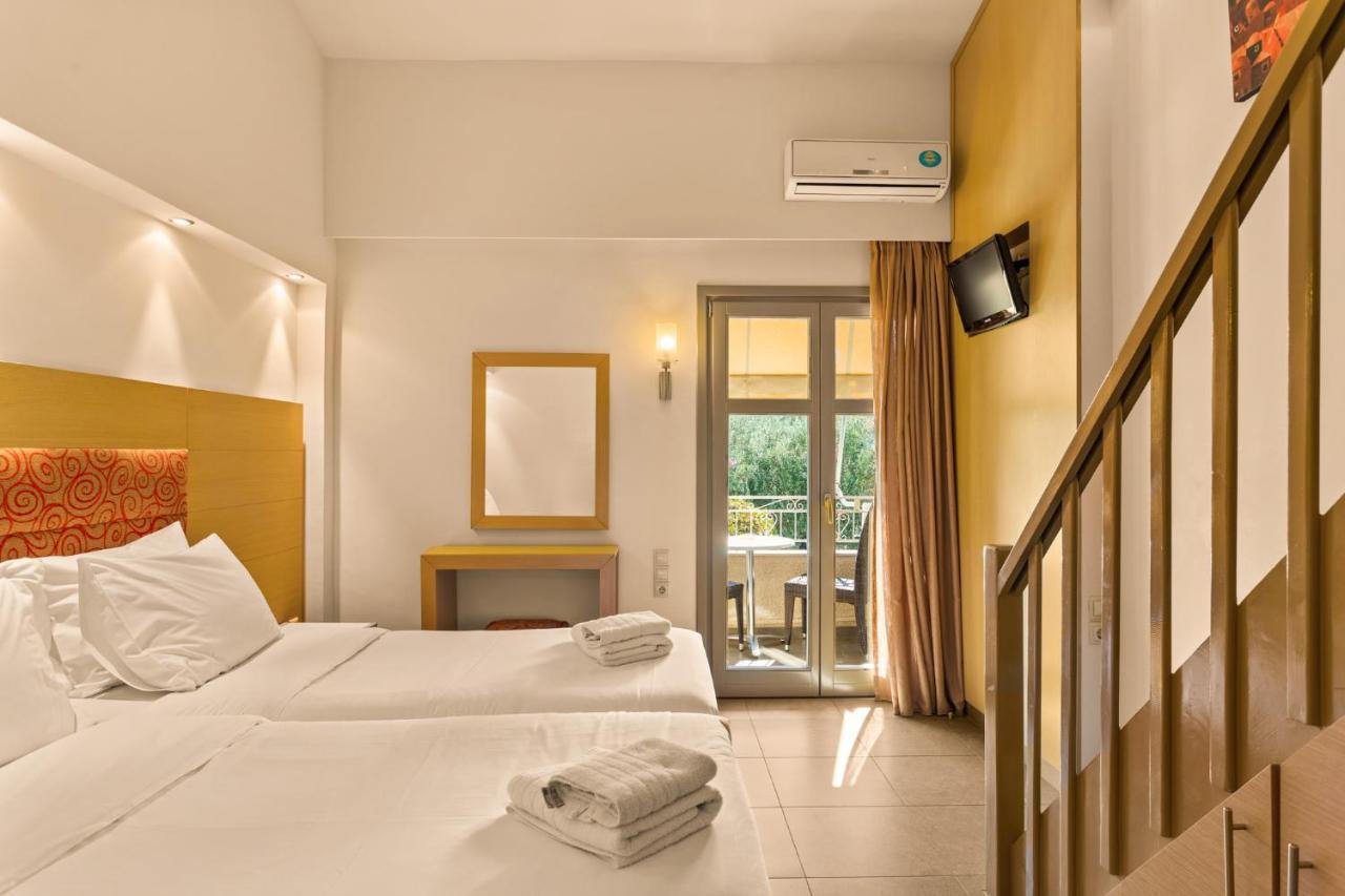 Kalogria Aparthotel Stoupa Ngoại thất bức ảnh